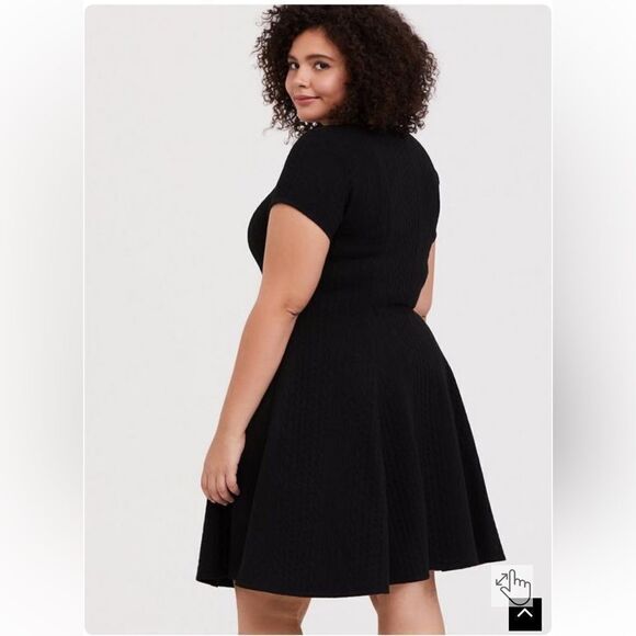 Torrid Mini Textured Knit Skater Dress NWT - Picture 3 of 10